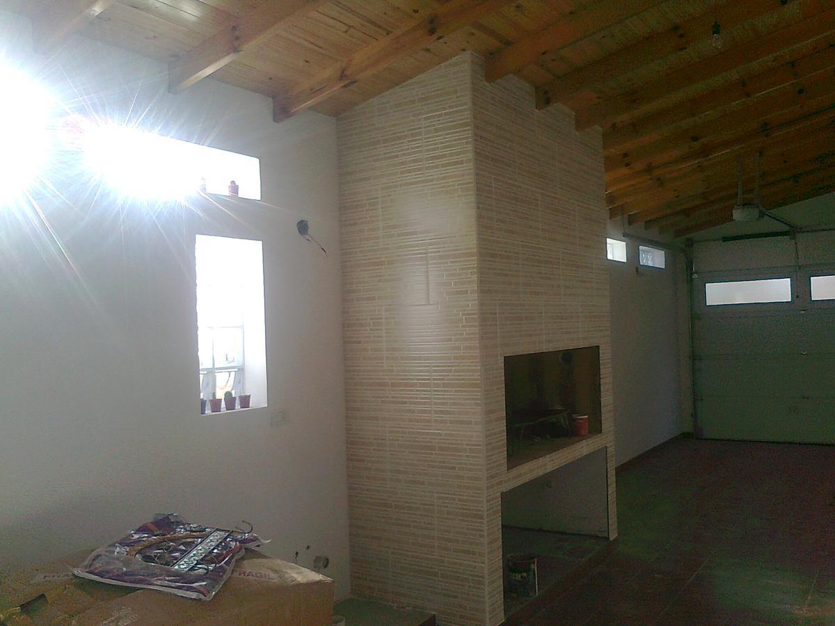 La Casa De Silvia Bed & Breakfast Puerto Madryn Exterior photo